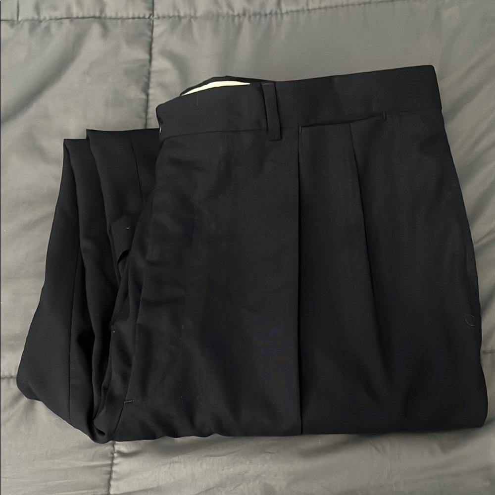 Faconnable Navy Pleated Dress Pant Size 42
